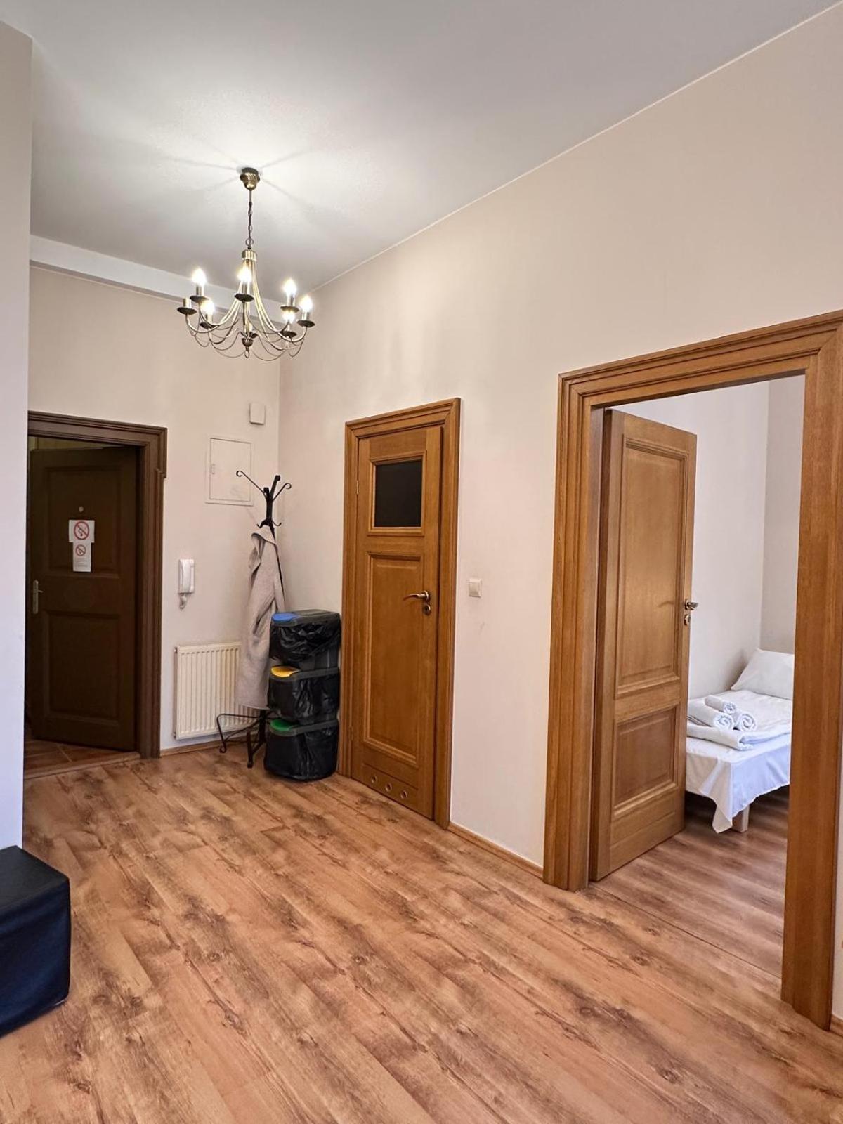 Mikolajska Apartments With Lift Cracóvia Exterior foto